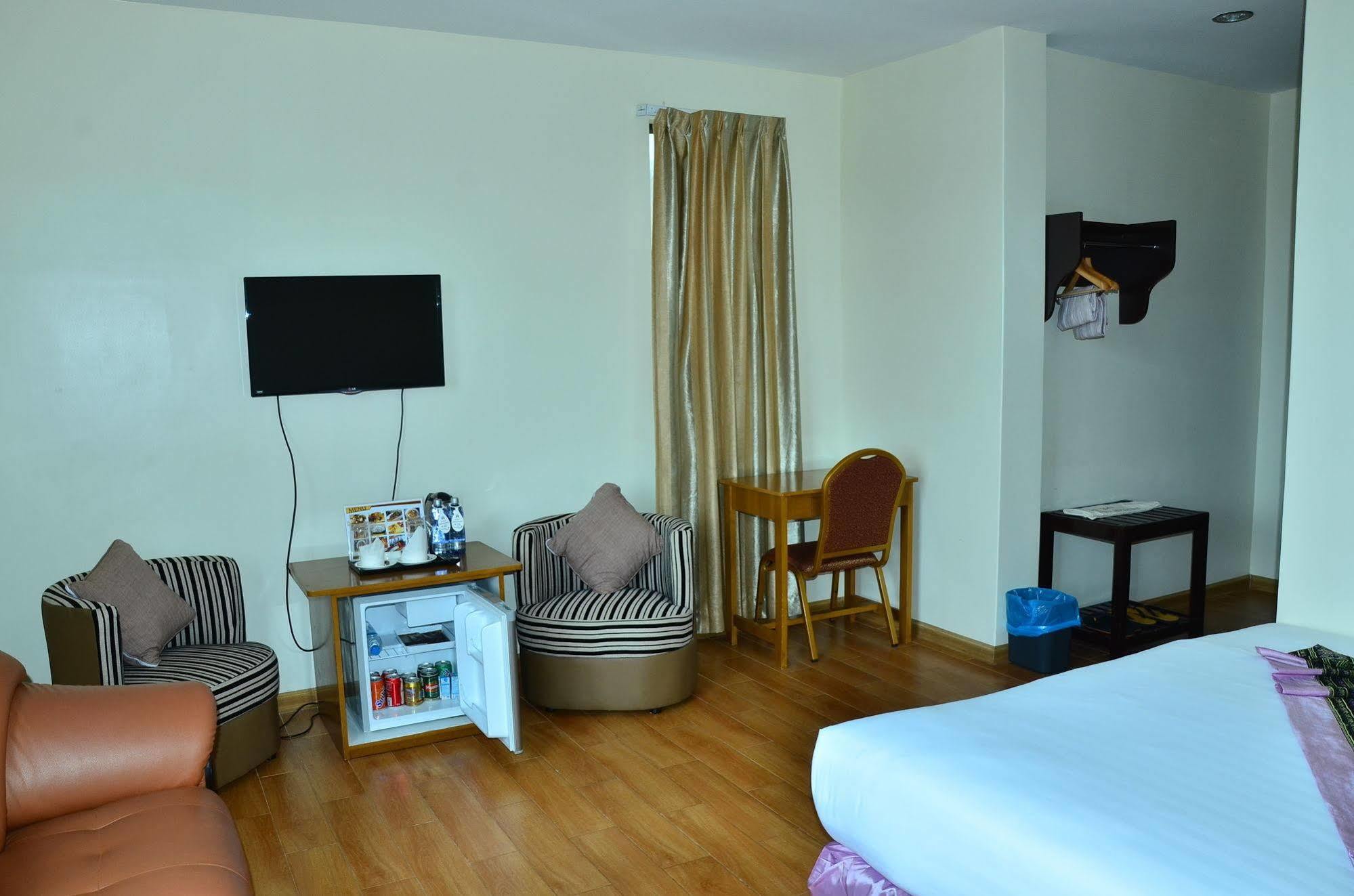 Hotel Mindhama Yangon Exterior photo